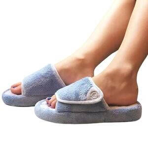 NWT Womens Blue Gray Isotoner Slide Slipper Shoe Size XL 9.5-10. Retail $39